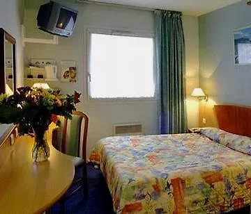 Ξενοδοχείο Centre Verlaine 2*
